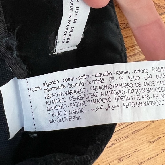 Zara Women’s Black Velvet Mini Skirt Size Medium Whimsigoth Goth Witchy - Picture 7 of 11